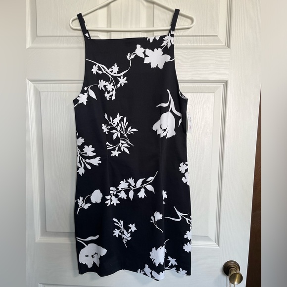 Blossom Sheath By Private Domain NWT - Picture 1 of 2